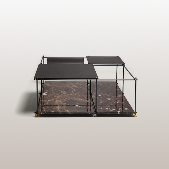 9900 E Spirit tavolino